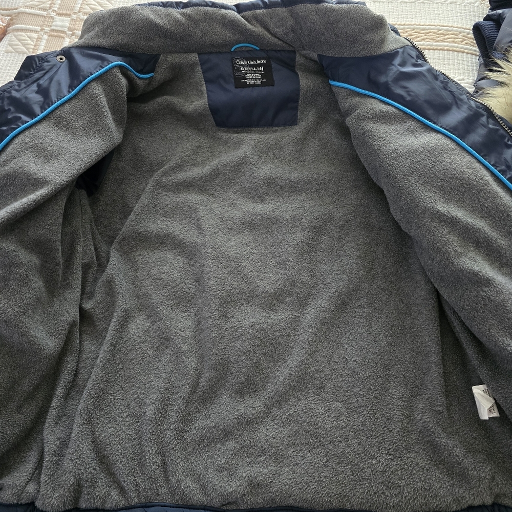 Calvin Klein Boys Hooded Blue Puffer Jacket Size L/G 14-16 - Picture 5 of 7